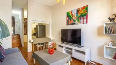 Apartment on Avenida del Arquitecto Gómez Cuesta photo 4