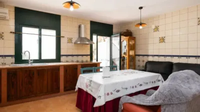 Chalet in Can Bou photo 12