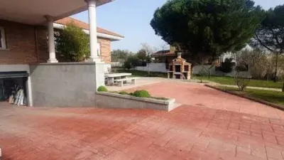Chalet on Paseo de la Cañada photo 6