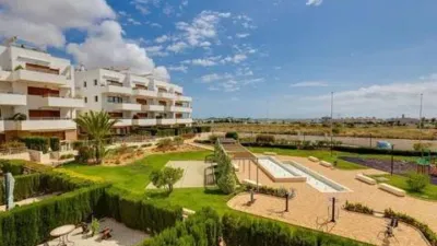 Piso – Orihuela, Urbanización Colinas de la Regia, Dehesa de Campoamor - Más