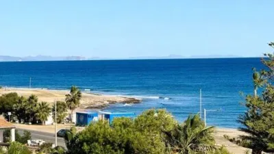 Penthouse on Calle de Extremadura photo 46