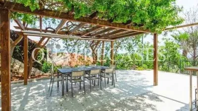 Chalet in Can Girona-Terramar-Vinyet photo 3