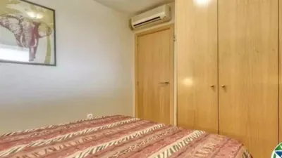 Apartment on Carrer de Joanot Martorell photo 17
