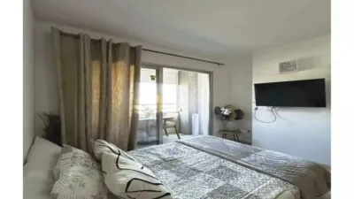 Apartment in Passatge Delta Muga photo 5