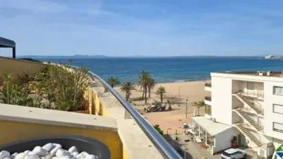 Piso en Passeig Marítim photo 36