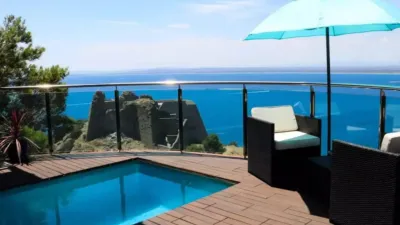 Chalet in Roses photo 2