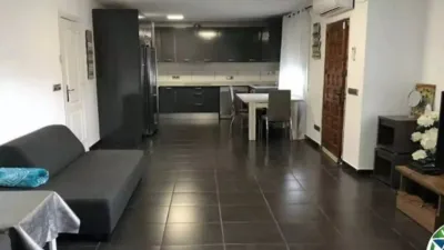 Chalet on Carrer del Baix Llobregat photo 12