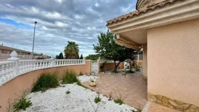 Detached Chalet in Los Balcones-Los Altos-Punta Prima photo 28