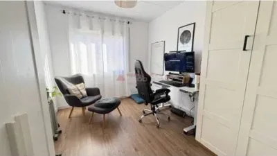 Apartment in El Camp de l'Arpa del Clot photo 5