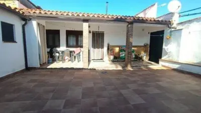 House on Avenida de Lusitania photo 2