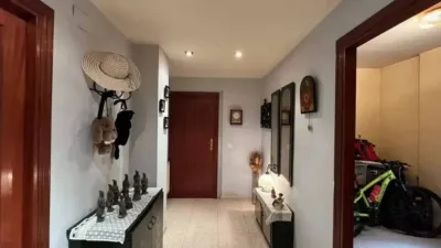 Apartment in Figueres photo 2