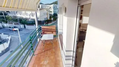 Apartment on Carrer de Lisboa photo 11