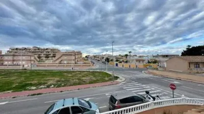 Detached Chalet in Los Balcones-Los Altos-Punta Prima photo 3