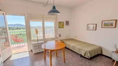 Apartment on Carrer de l'Alhambra photo 10