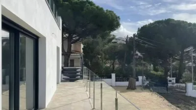 Chalet on Carrer de Navarra photo 29