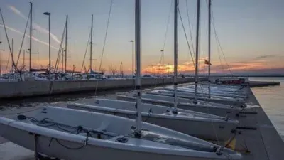 Apartment in Port Esportiu-Canyelles-Puig Rom photo 25