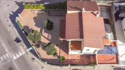 Chalet on Carrer de la Gran Via de Pau Casals photo 64