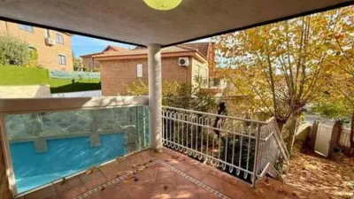 House in Centre photo 2