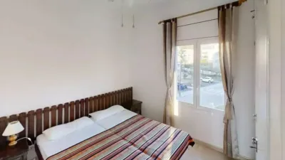 Apartment on Carrer de Lisboa photo 14