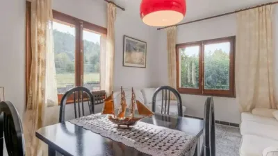 Chalet on Carrer Resclosa photo 8
