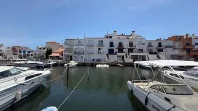 Townhouse in Empuriabrava photo 35