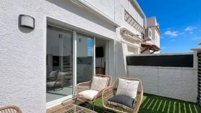 Chalet on Avinguda de la Bocana photo 3