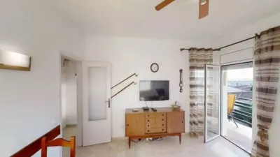 Apartment on Carrer de Lisboa photo 3