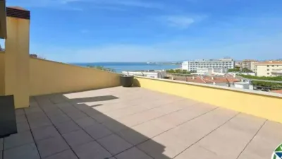Piso en Passeig Marítim photo 34