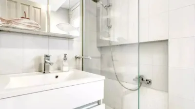 Apartment for sale on Carrer de Francesc Alegre photo 22