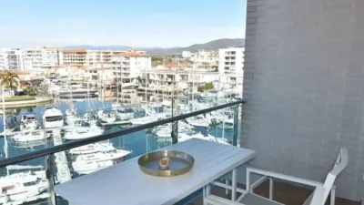 Apartment for sale in Carrer del Cap de la Gola photo 2