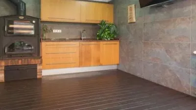 Chalet on Carrer de la Gran Via de Pau Casals photo 54