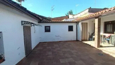 House on Avenida de Lusitania photo 3