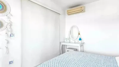 Apartment for sale on Carrer de Francesc Alegre photo 16