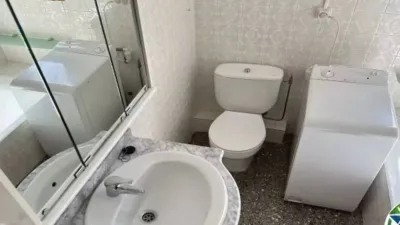 Apartment on Carrer de Milà i Fontanals photo 9