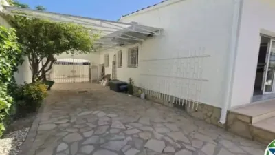 Chalet on Carrer del Montseny photo 23