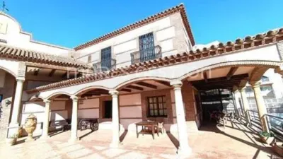 Chalet on Paseo Central photo 59