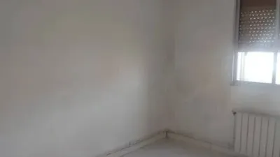 Apartment on Calle de la Sierra del Cadí photo 4