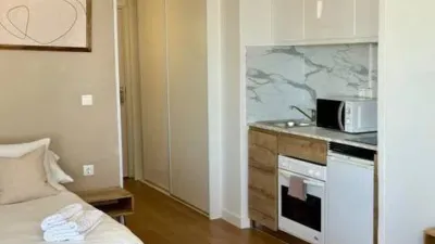 Penthouse on Calle de Extremadura photo 36