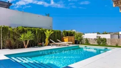 Chalet on Calle Poligono Sector Iii-Campo de Go, 20 R photo 8