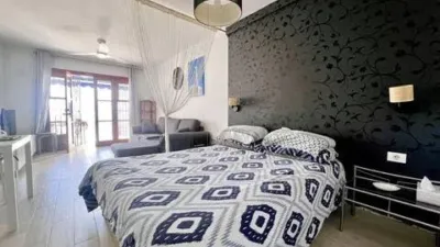 Apartment on Sierra Nevada Street photo 5