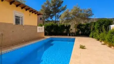 Chalet on Carrer de Mariano Aguiló, 3 photo 2