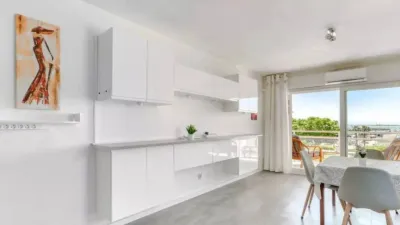 Apartment on Carrer de Mercè Rodoreda photo 16