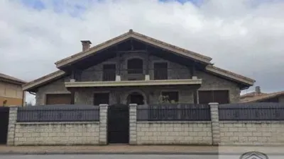 Chalet in Villarcayo photo 4