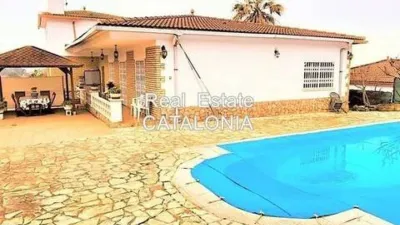 Chalet on Carrer de Rafael Alberti photo 2