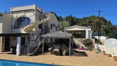 Chalet in Cala Advocat-Baladrar photo 2