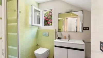 Chalet in La Fustera photo 12