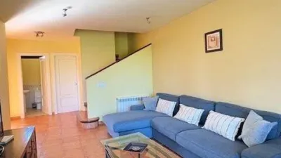 Townhouse in Navata photo 6