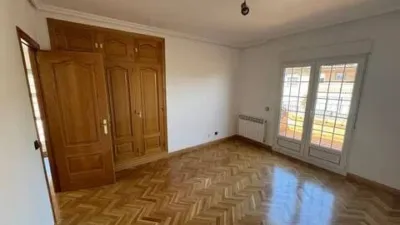 Semi-detached house in Griñón photo 39