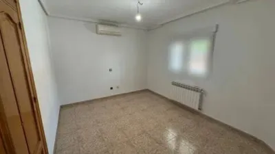 Semi-detached house in Griñón photo 14
