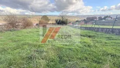 Terreno en venta en Betanzos - Más